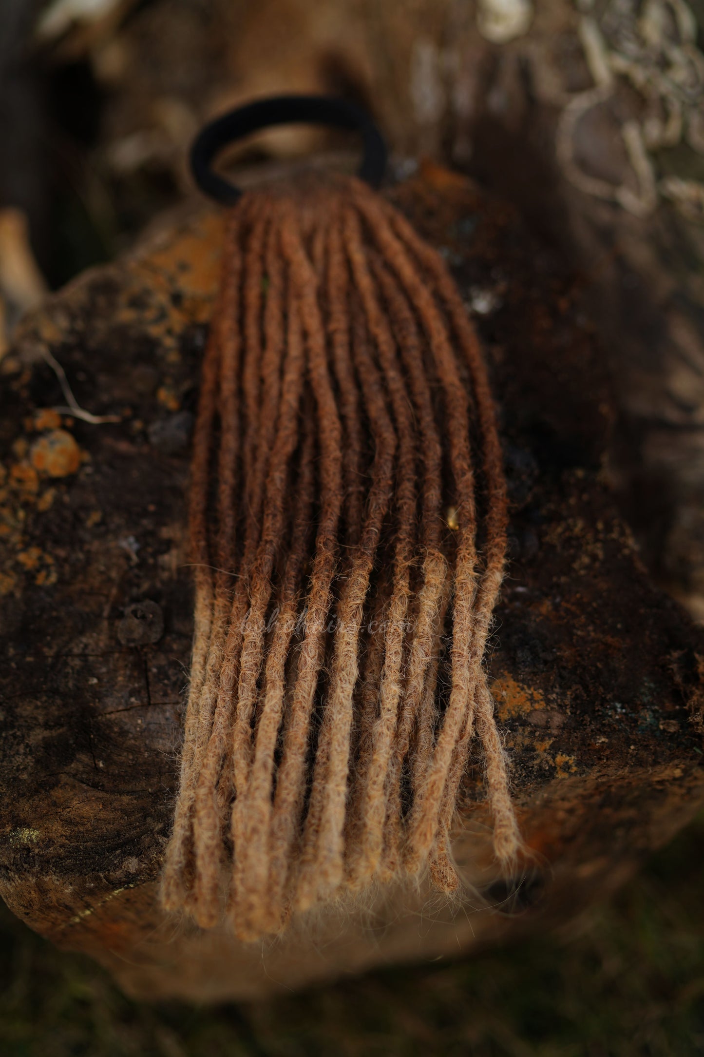 Short-Length Dreadlocks Band